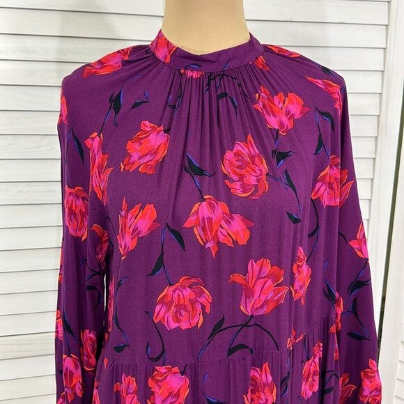Grannycore Floral Midi Dress Size Medium Pockets Long Sleeve NWT - Picture 4 of 12
